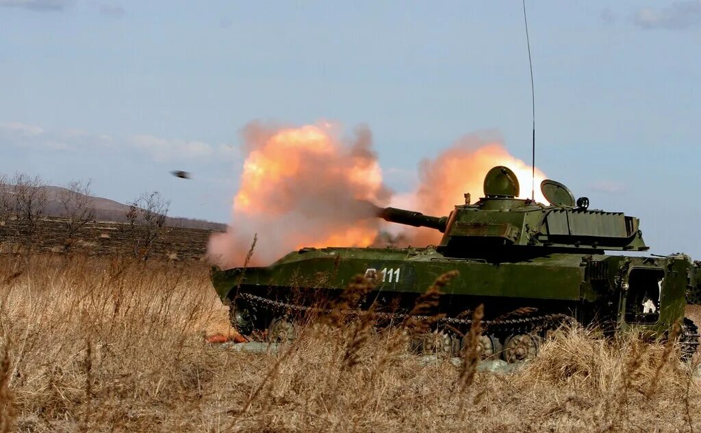 Гаубица 2с1 гвоздика. 2с19 мста-с стрельба. Гаубица 2с3 акация. 122-мм самоходная гаубица 2с1. Гаубица 2с1 гвоздика.