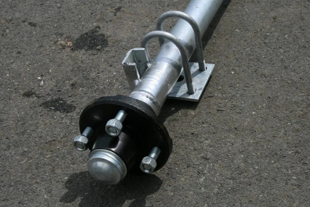 Ось для прицепа 1298544. Ось прицепа 8c4w051927. Прицеп мзса 821131. Подрамник прицепа мзса. Ось прицепа 82993012410010.