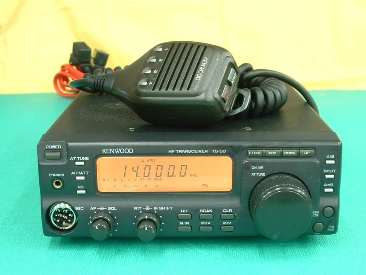 Кв трансивер kenwood. Ts 2000 трансивер. Kenwood ts-790. Кв трансивер kenwood. Ic 775 dsp кв трансивер.