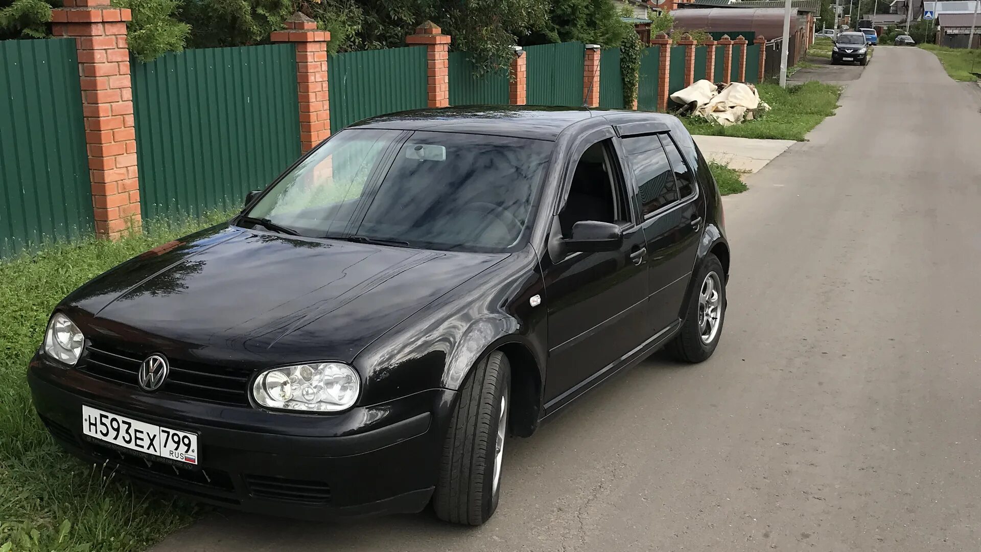 Гольф 4 2000 г. Volkswagen golf 4 черный. volkswagen golf 4 2000 года. фольксваген гольф 4 2000г. фольксваген гольф 2000.