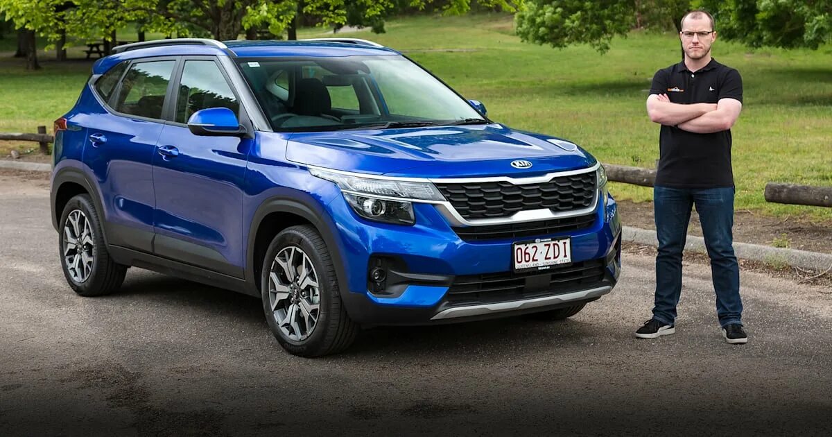 ягуар xf 2018. Porsche cayenne blue 2020. новый год синий. включи новый синий. новый год в синих тонах.