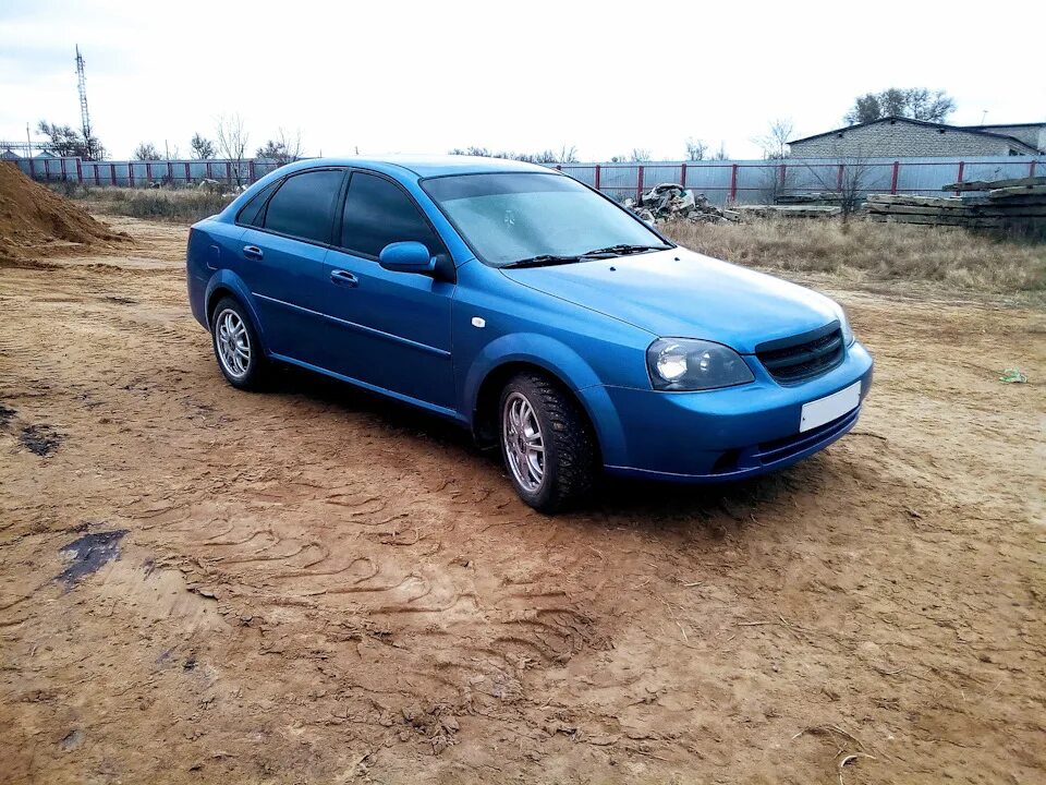 Лачетти авито. 205 50 r16 лачетти. r16 на лачетти. 205 55 r16 на шевроле лачетти. 205/55 r16 лачетти.
