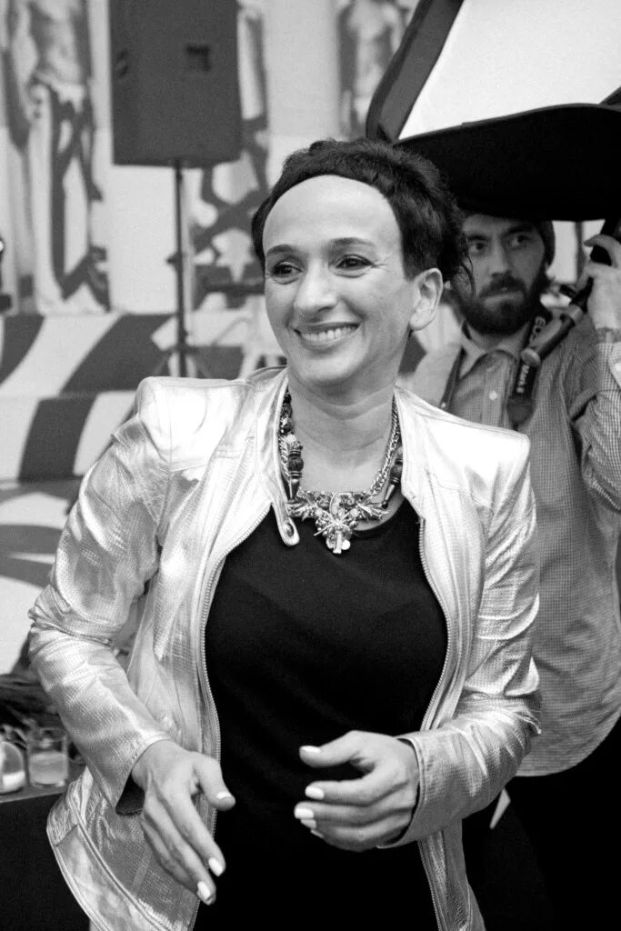 Айдан таировна салахова. Айдан салахова. полина аскери и айдан салахова. айдан салахова в молодости.