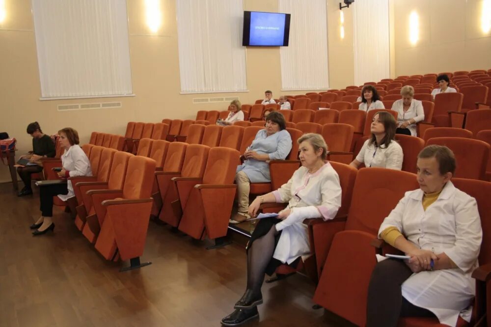 Медицинские конференции петербург. Медицинская конференция. Научная конференция по медицине. Конференция спб. Медицинские конференции петербург.