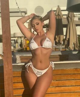Onlyfans Model Ava Louise Says Antonio Brown Kicked Her Out Of A Club This ...