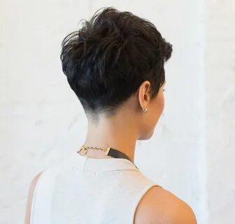 Короткие прически сбоку