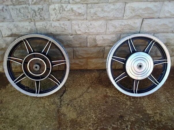 Литые диски на иж планета 5. Колеса иж юпитер 5 литые. Мотоцикл иж планета 5 орион. Иж планета 5 на литье. Диск иж юпитер 5.