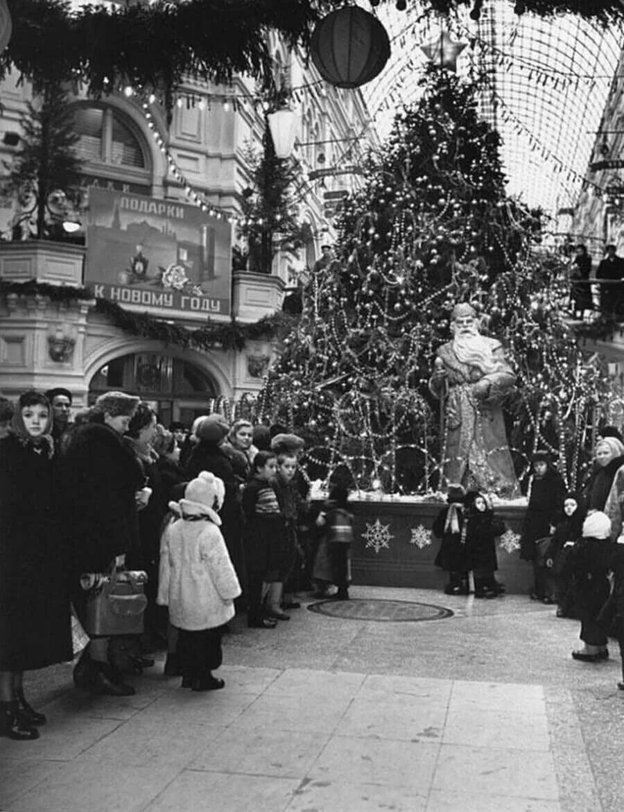 Старые открытки с новым годом. Новогодние открытки ссср. Новогодние открытки 1960 года. Мальчик новый год. Новый год советские открытки.