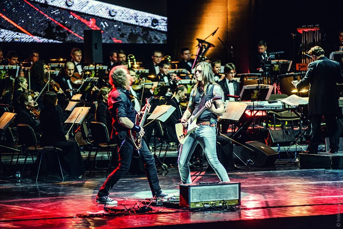 Metallica show с симфоническим. Симфонии металлика. металлика с симфоническим оркестром. президентский оркестр республики беларусь. оркестр металлик.