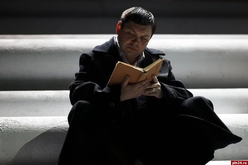 Современник дмитрия. Дмитрий смолев фото. Современник дмитрия. Современник дмитрия. Дима смолев актер.