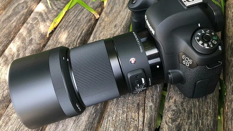 Sigma 70mm f/2.8 DG macro Art Canon EF. Sigma 70mm f/2.8 DG macro Art Lens. Sigma 70mm f/2.8 DG macro Art Sony (Sony e). Sigma ex 105mm DG 2.8 macro.