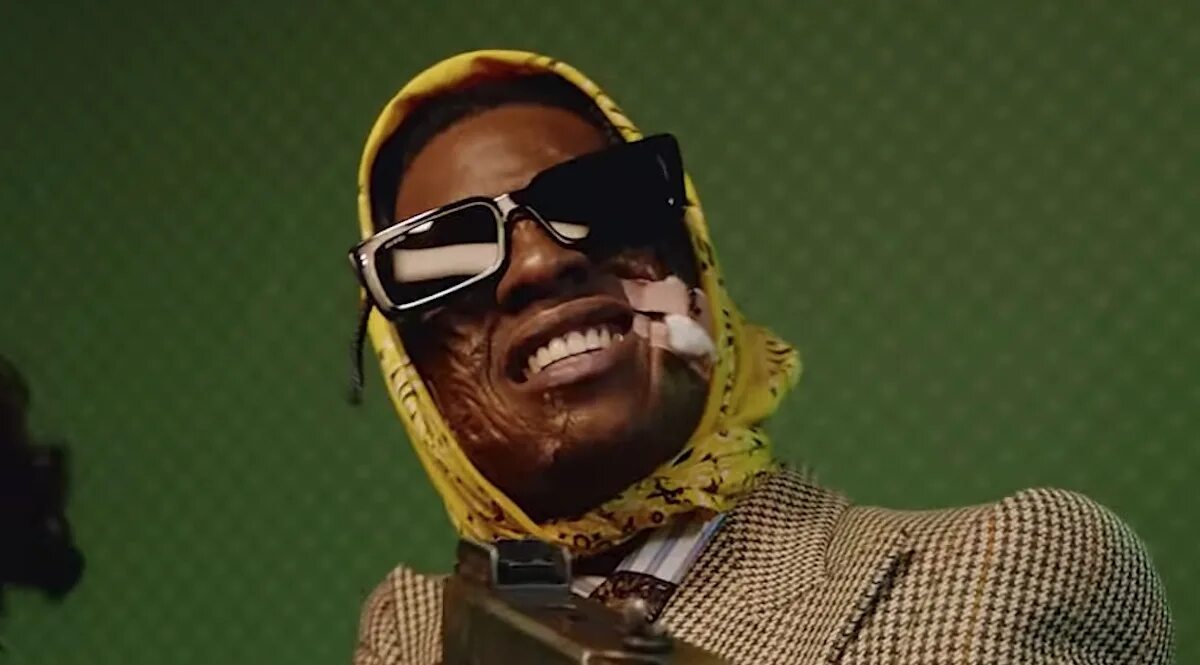 Asap rocky в платке gucci. Асап роки бабушка бой. Asap rocky бабушка бой. Rocky babushka. Asap rocky в платке.