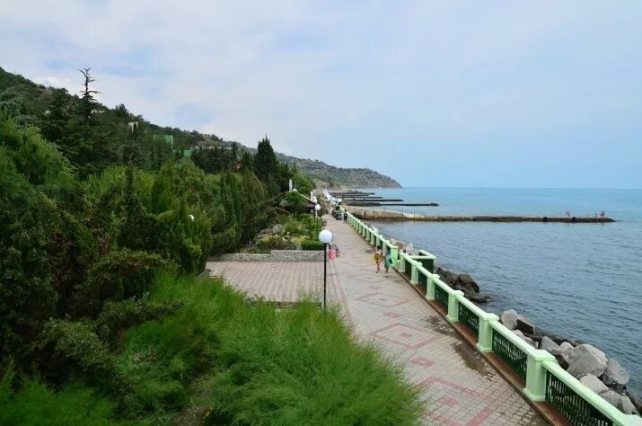 Цены 2025 на отдых в Сотере, Алушта. Крым. Вилла Южная Соната, Алушта, Сотера