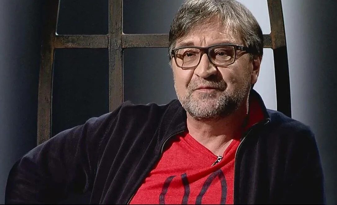 Шевчук где живет сейчас в 2025. Юрий шевчук. юрий юлианович шевчук. юра шевчук ддт. юрий юлианович шевчук 2025.