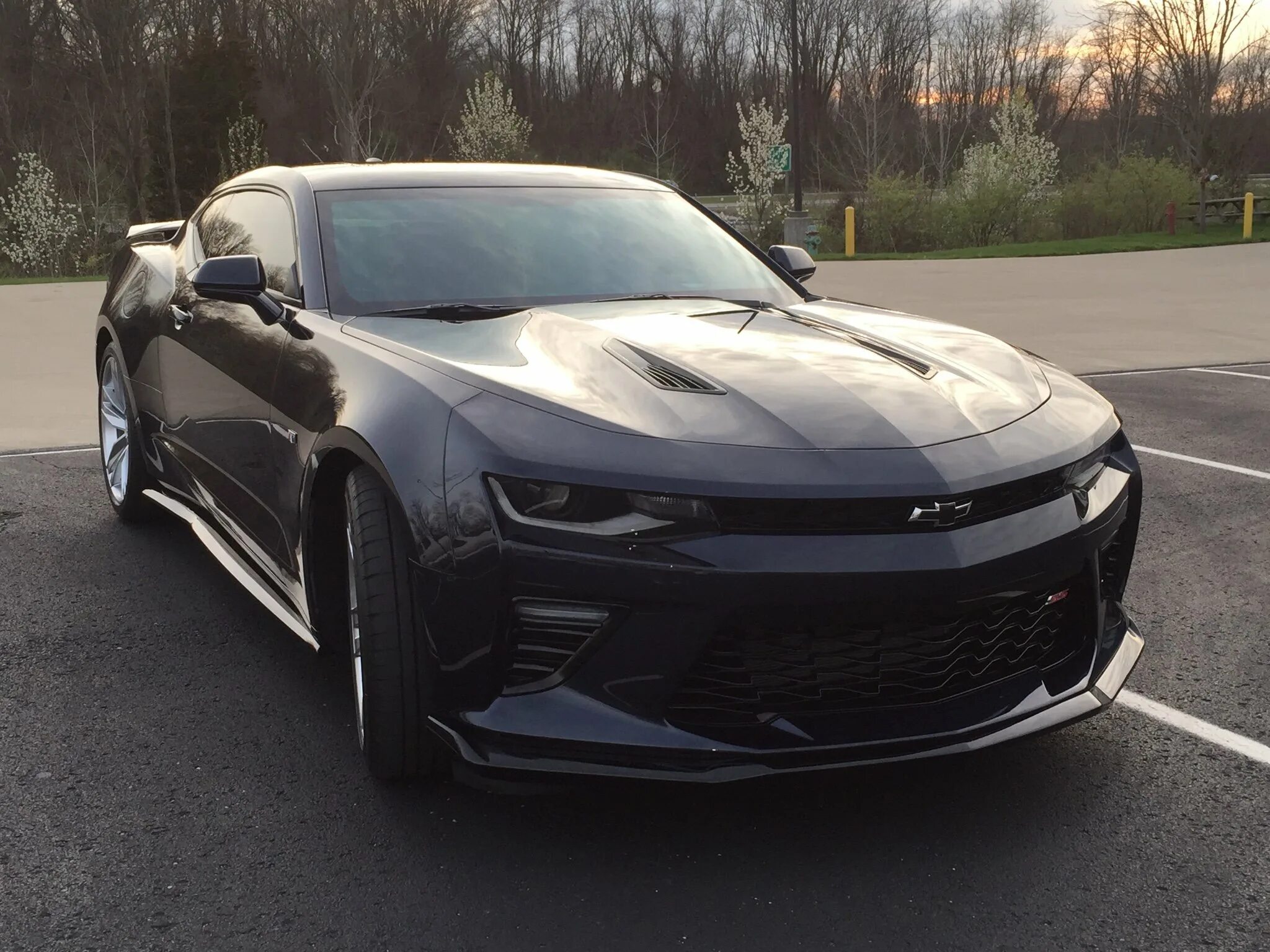 Черный шеви. Шевроле Камаро черная. Chevrolet Camaro 2016 черный. Шевроле Камаро 2016 черная. Шевроле Камаро SS 2016 черный.