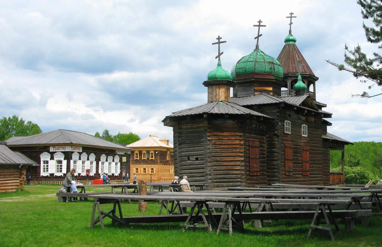 Культурно исторические достопримечательности иркутской области. Иркутск архитектурно-этнографический музей Тальцы. Этнографический музей Тальцы Иркутская область. Музей Тальцы на Байкале. Музей деревянного зодчества Тальцы Иркутск.