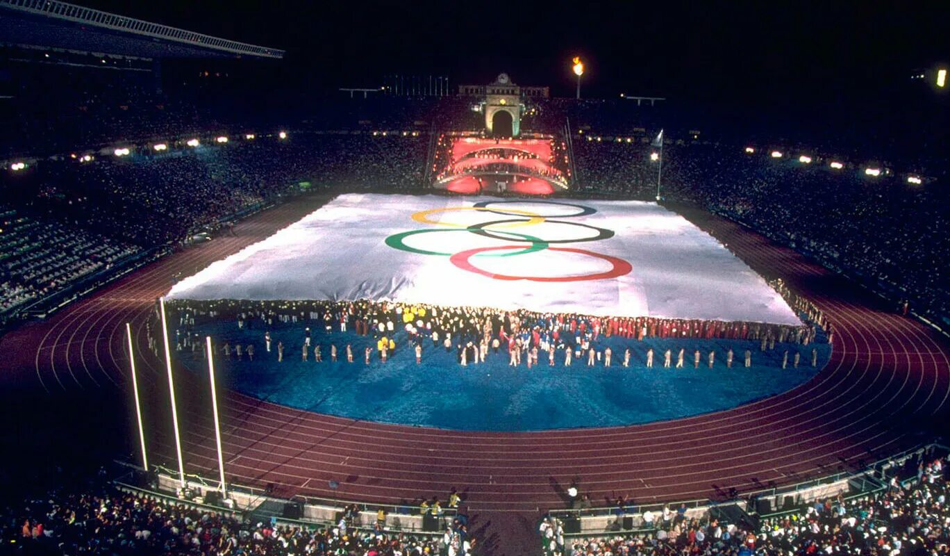 Олимпийские игры 1992 и 1994. Олимпийские объекты Барселона 1992. Летние Олимпийские игры 1992. Спортсмены Барселоны 1992.