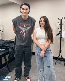 Former UFC fighter with a fan.✊ 2023 ЗАМЕСЫ ДРАКИ БОИ VK