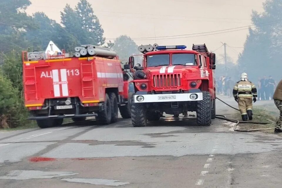 Пожар в нижней тавде сегодня. Пожар в тавде 28 числа. Пожар город тавда. Деревня терехта сгорел дом. Пожар тавда.