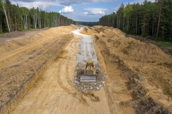 Строительство временной дороги. Временные дороги. Временная дорога на стройплощадке. Сооружение временных дорог. Временные дороги и площадки.