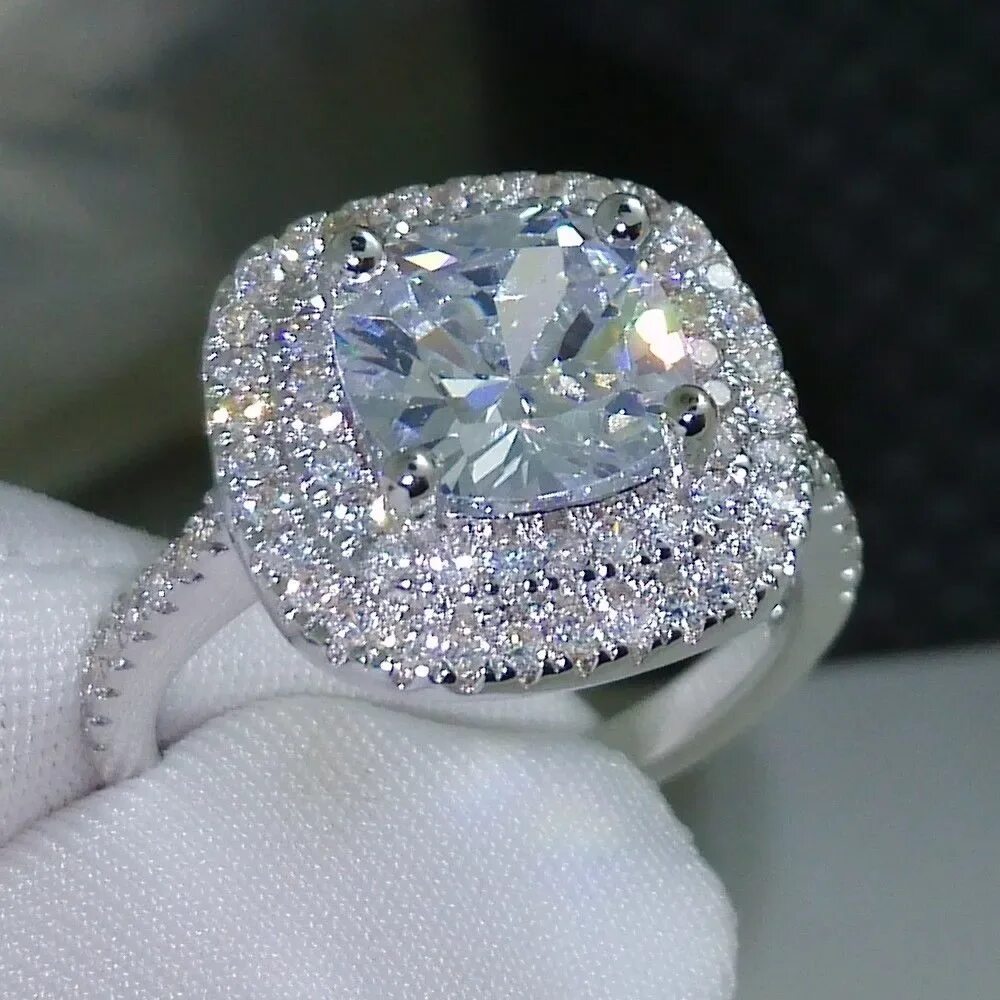 Kolco циркон. Украшения с бриллиантами. Бриллиантовое кольцо. Красивые кольца. Украсить алмаз