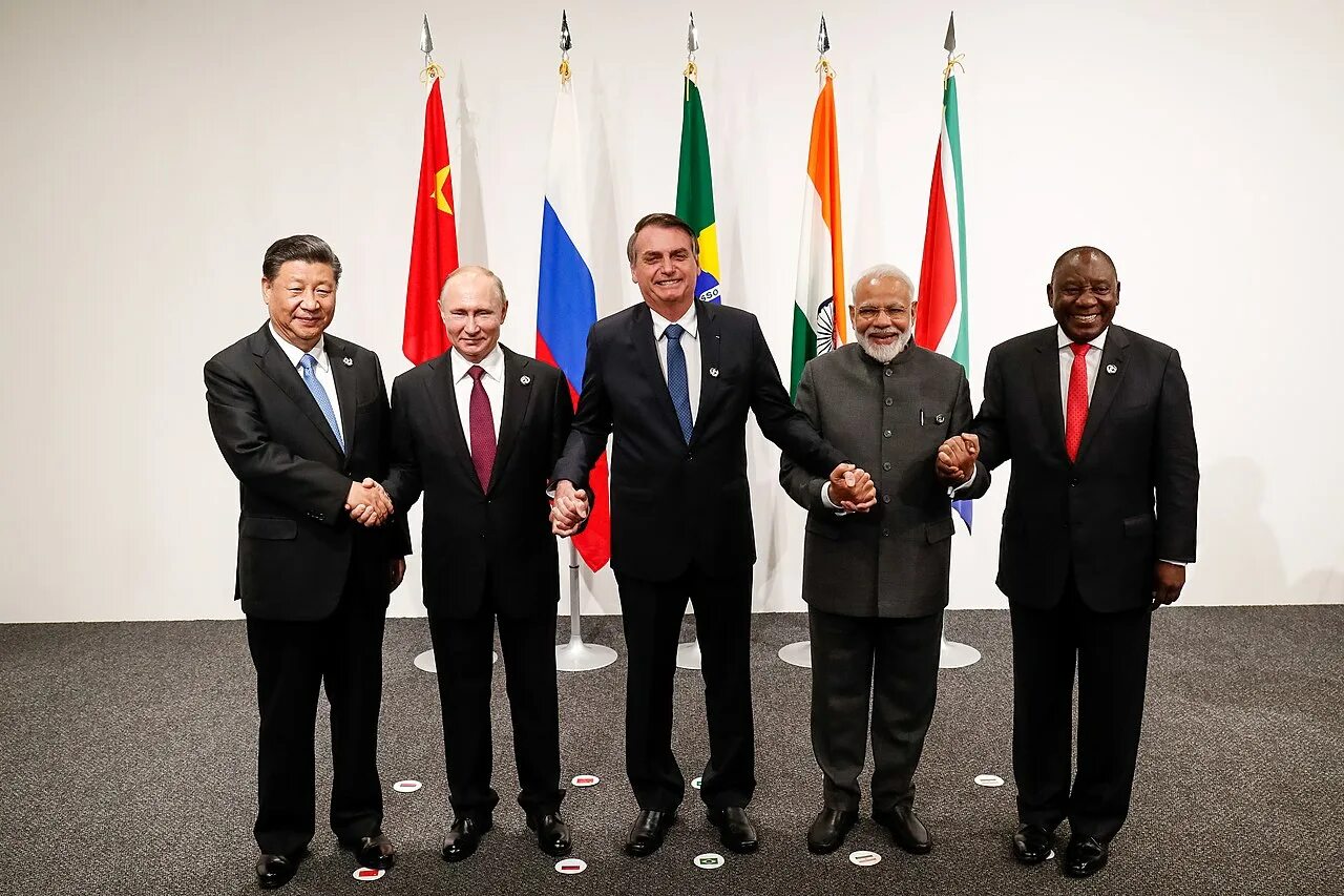 Brics 2022 саммит. Брикс (бразилия, россия, индия, китай, южно-африканская республика). Брикс бразилия юар. Брикс (бразилия, россия, индия, китай, южно-африканская республика). Брикс 2008.
