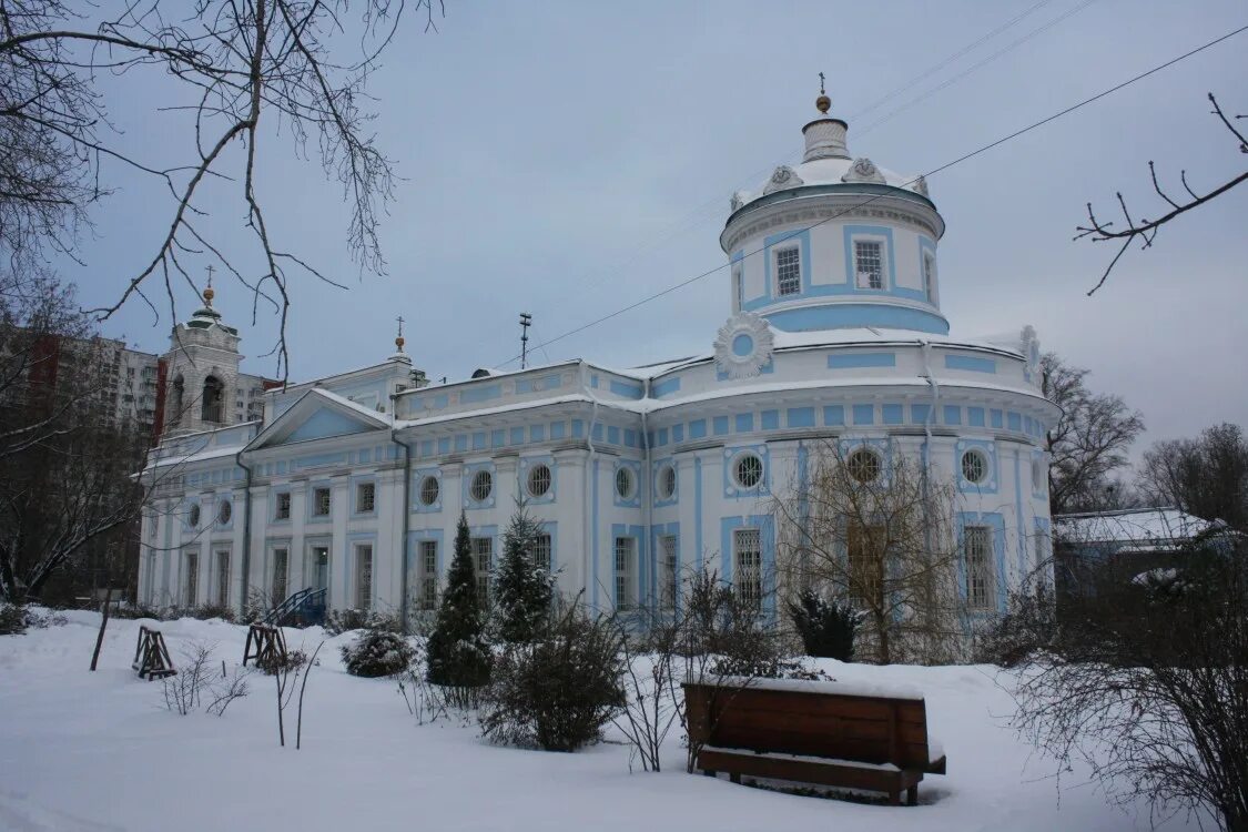 Храм сошествия святого духа на лазаревском кладбище. Храм святого духа на лазаревском. Храм святого духа на лазаревском. Храм святого духа на лазаревском кладбище. Храм сошествия святого духа на лазаревском кладбище фото.