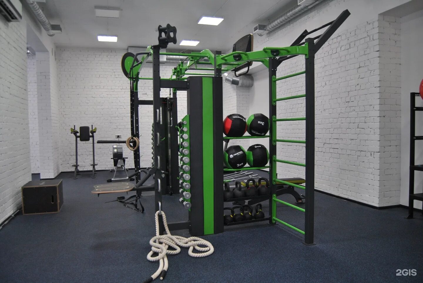 Фитнес центр гора. Фитнес центр гора. Фитнес клуб вертекс. Фитнес центр гора. Тренажёрный зал гора самара.