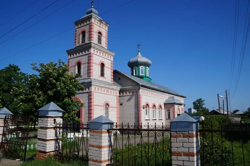 Тальменский район среднесибирский. Церковь Тальменка Алтайский край. Тальменский Свято-Духовской храм. Свято Духовской храм Тальменка. Тальменка Алтайский край достопримечательности.