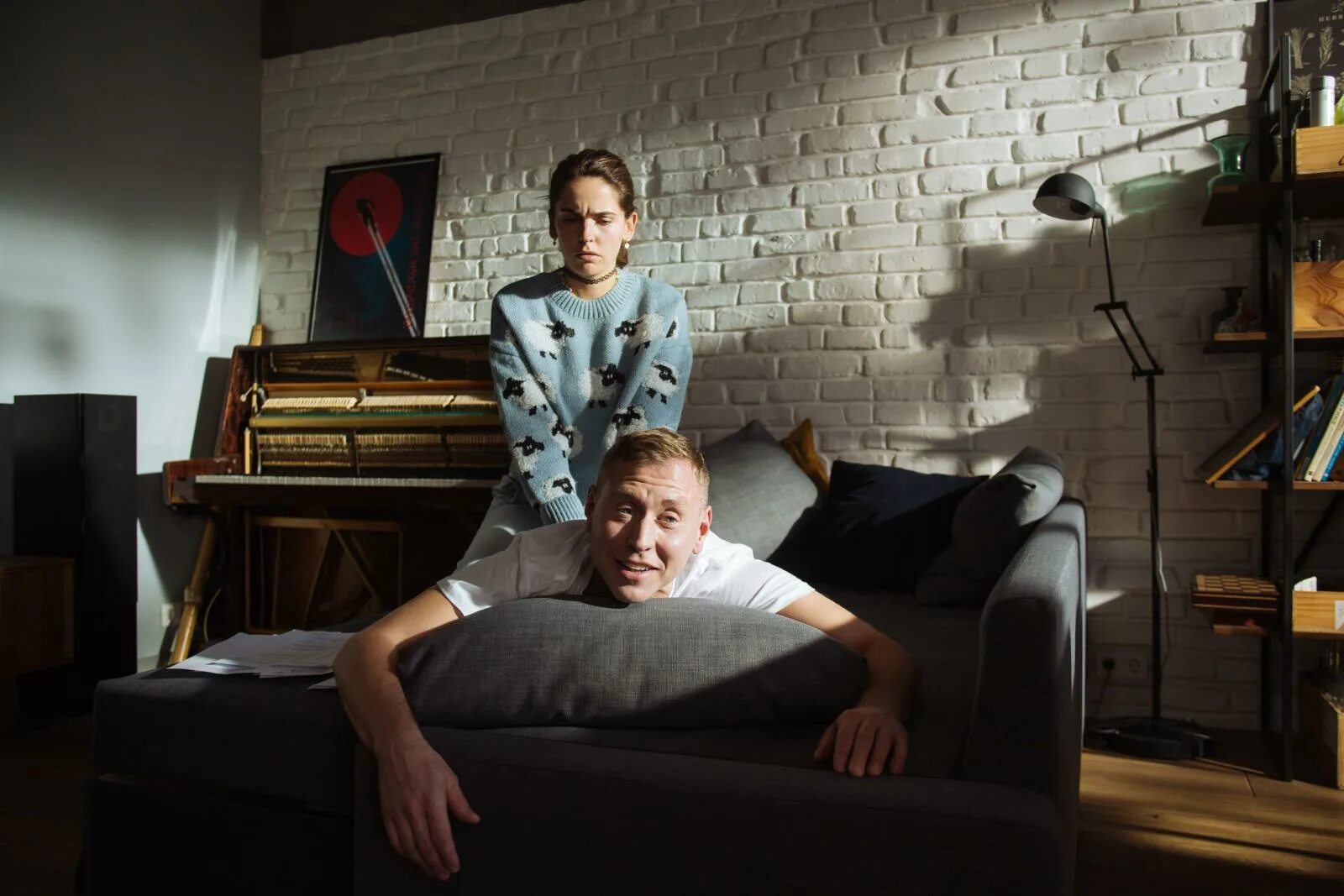 Группа пьер министр. Koup надпись. Киа церато с новым логотипом. Сериал по тнт премьер. Группа премьер-министр старый состав.