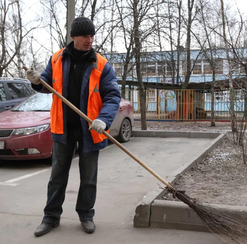 Работа дворник на неполный день