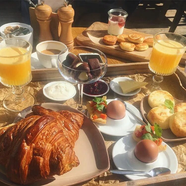 Ранний завтрак. Завтраки в Санкт-Петербурге. Вкусные Завтраки СПБ. Завтраки в Москве. Вкусно и недорого позавтракать