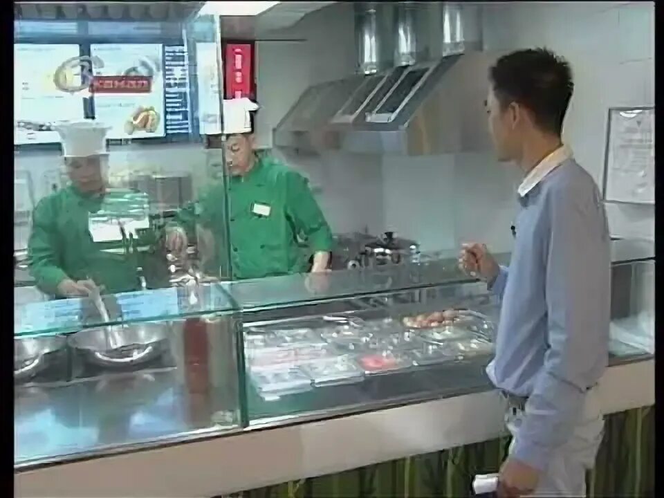 Фаст фуд в магазине. Новый фаст фуд в москве. новинки в фастфуде.