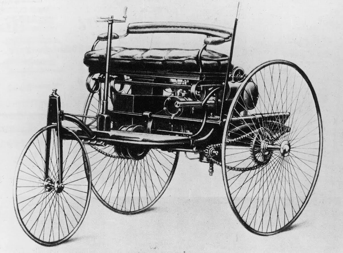 Первый автомобиль на бензине. Benz Patent-Motorwagen 1886.