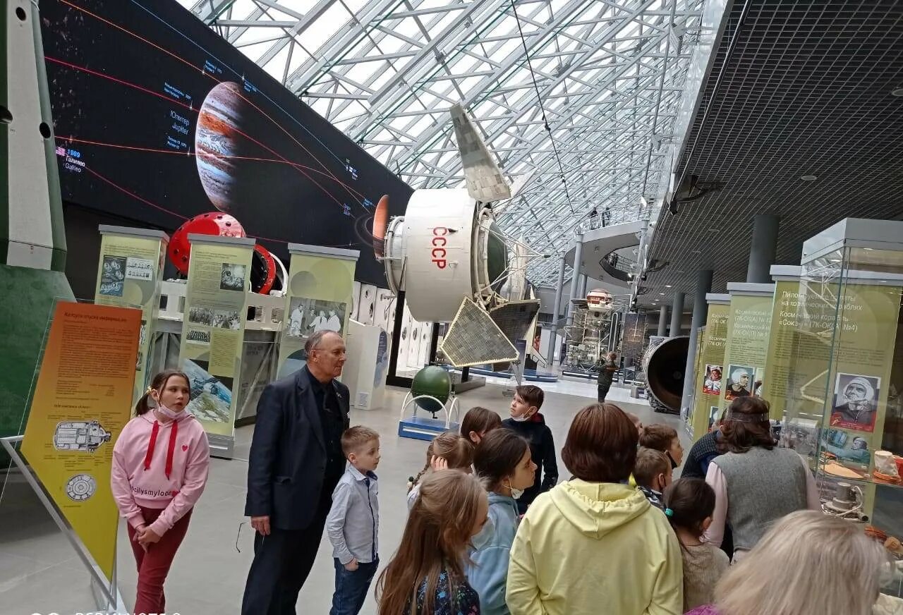 музей истории космонавтики циолковского калуга. музей циолковского в калуге. музей космонавтики калуга. музей космонавтики в калуге экскурсии. калужский музей космонавтики.