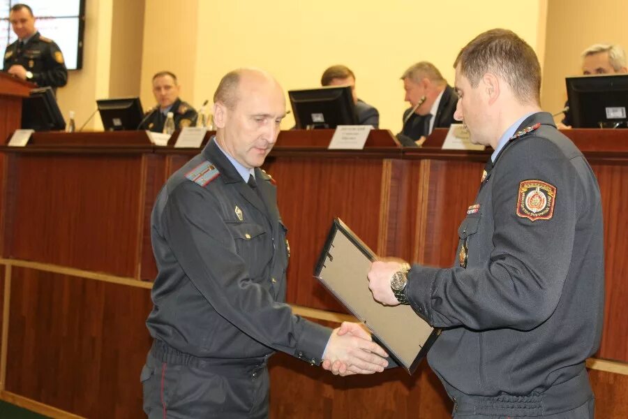 Лидский ровд. Дятлово ровд беларусь. Лидского ровд. Генец игорь николаевич лида. Лидского ровд.