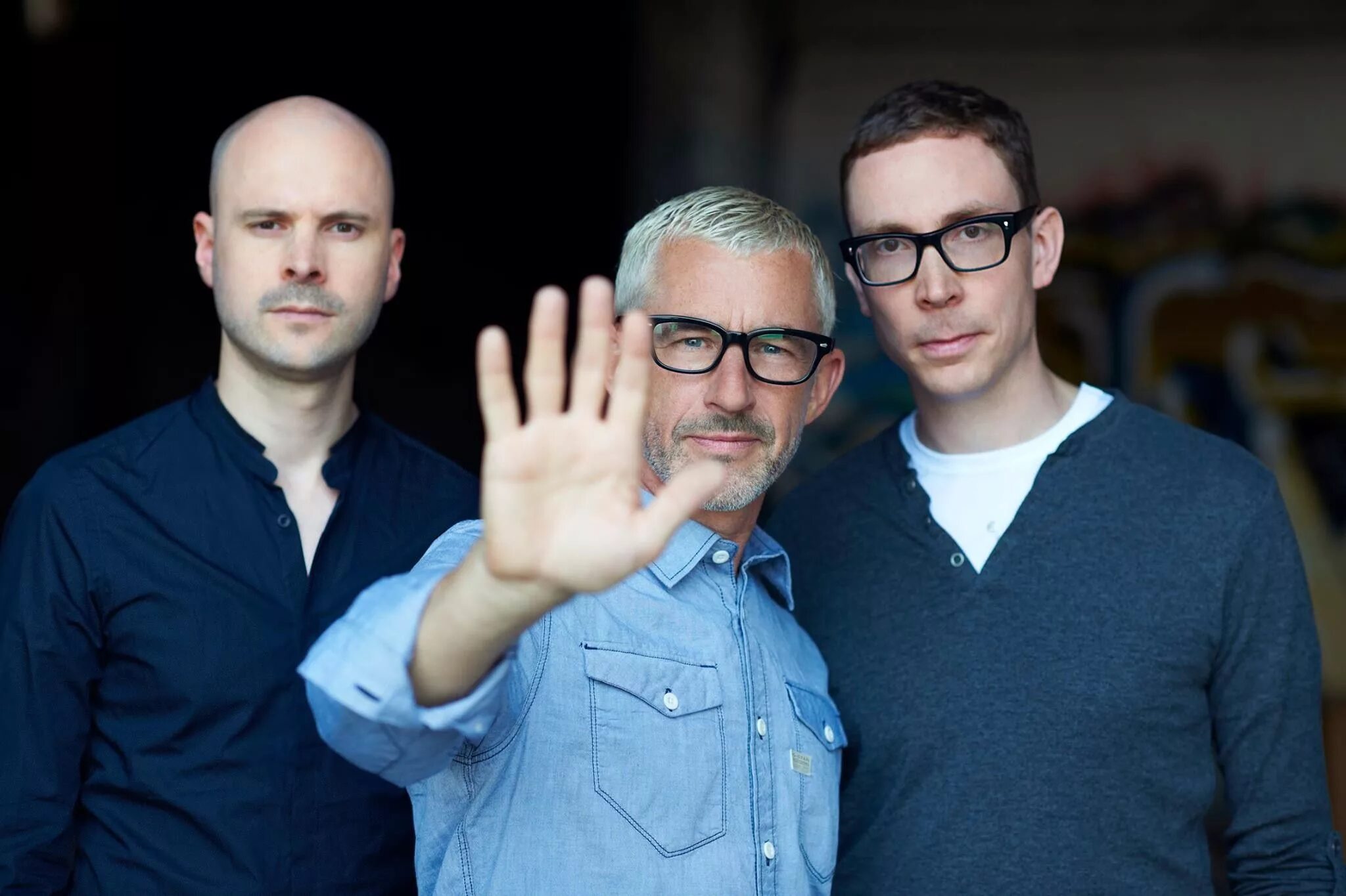 Above beyond group therapy 600. Above beyond group therapy 600. Группа above & beyond. Above beyond вокалистки. Группа above & beyond.