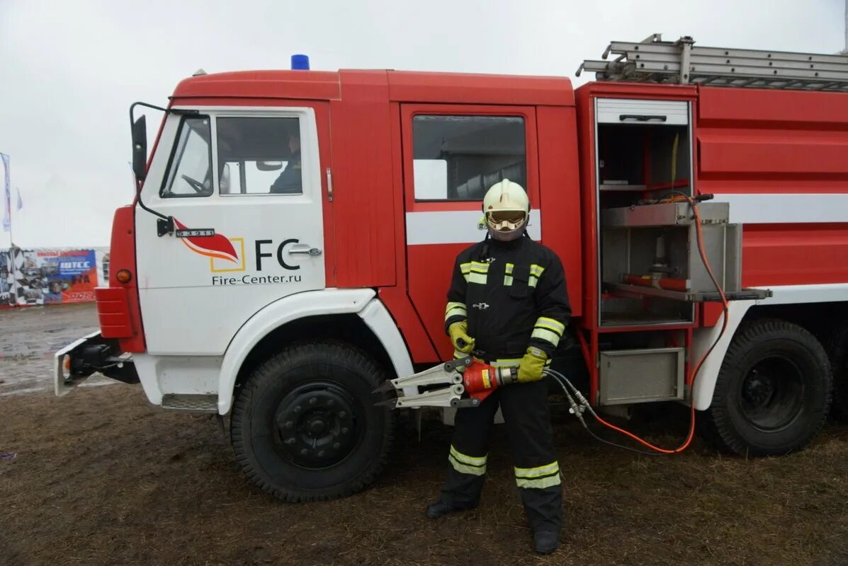 Музей мчс саранск. Центр пожарного обеспечения. Проверка пожарной безопасности. Система пожарной безопасности. Мчс пожарная безопасность.