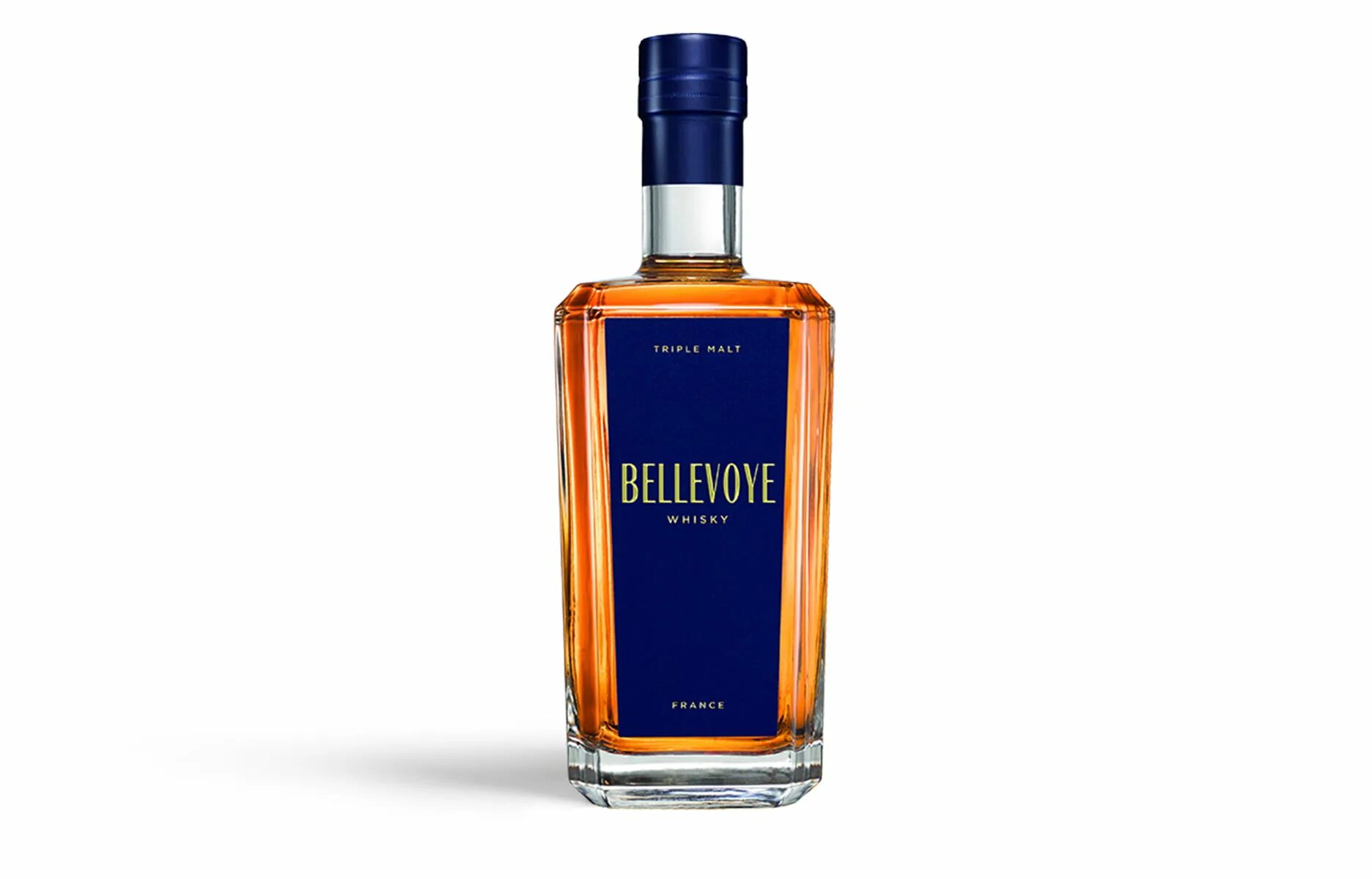 Виски bellevoye france. Виски французский бельвуа. французский виски bellevue. bellevoye tripple malt. bellevue triple malt.