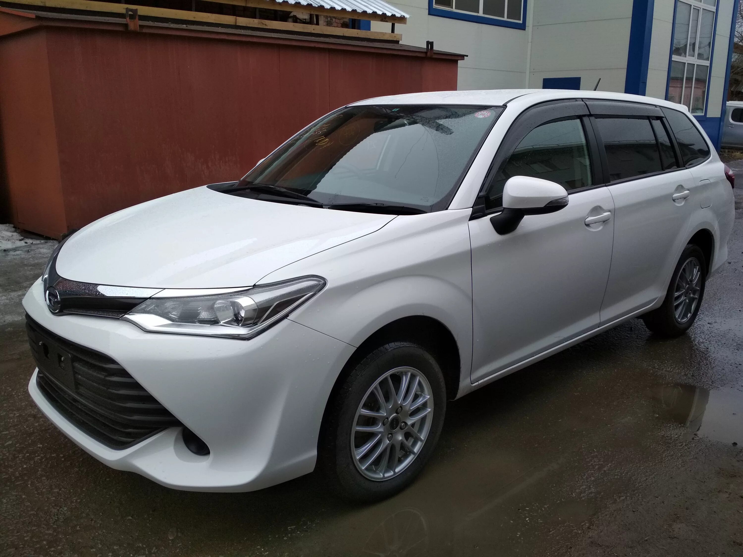 Toyota Королла Филдер 2015. Тайта каролла Филдер 2015. Toyota Corolla Fielder белый 2015. Тойота Филдер 2022. Филдер тойота 2015 года