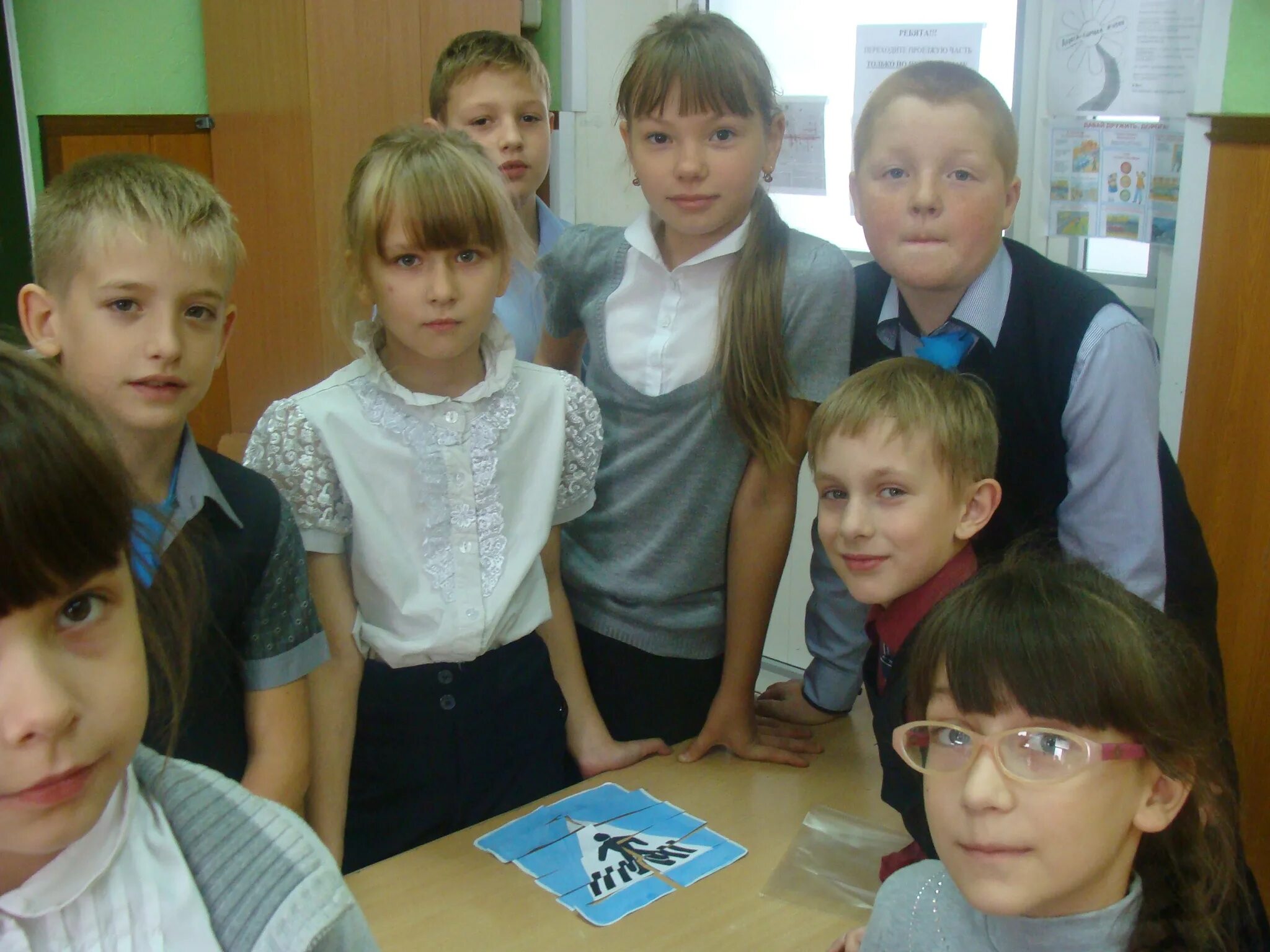 Школа 4 черногорск. Г. Черногорская школа 7. Черногорск школа 6. Школа 4 черногорск официальный сайт.