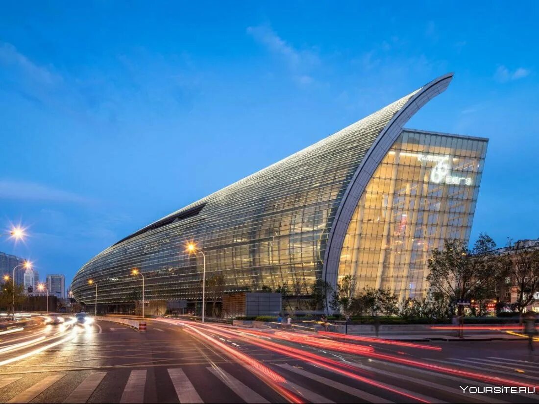 Здание это. Riverside 66 Тяньцзинь, Китай. Архитектура. Архитектура торговых центров Китая. Красивые здания. Красивые современные здания.