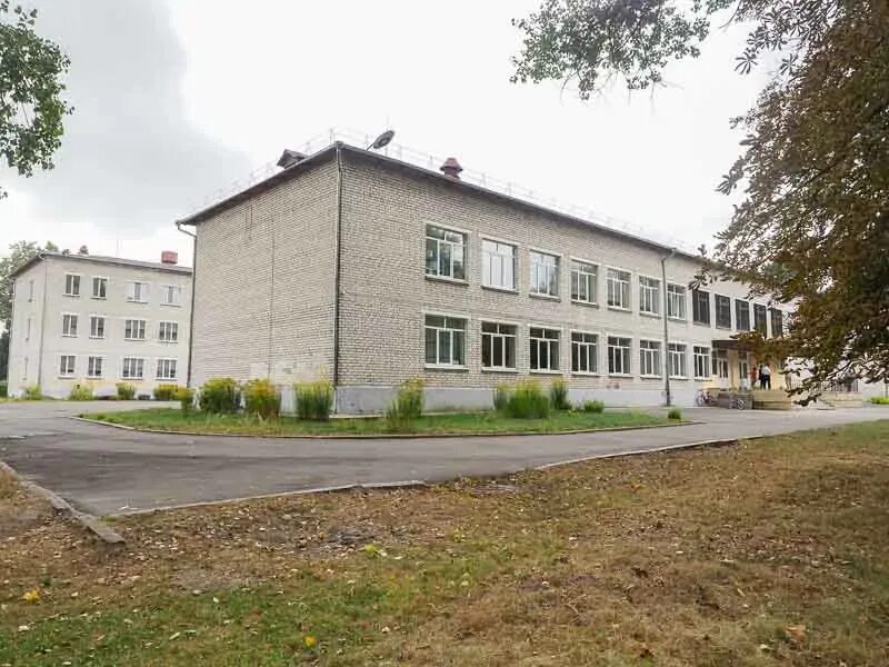 Гордеевская школа брянская область. Белая берёзка брянская область. Брянская область школа. Школа интернат мглин. Брянская область школы.