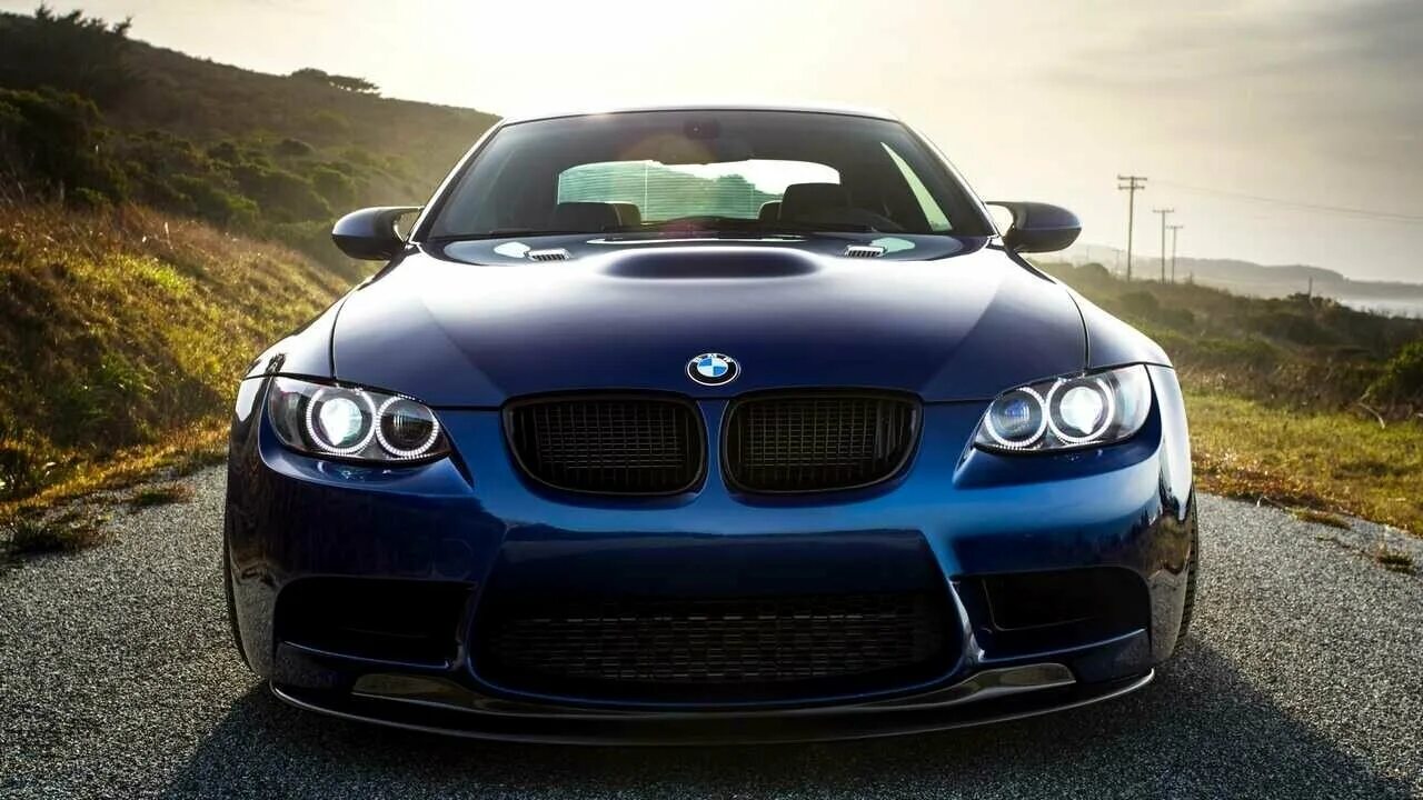 Cars bmw ru. BMW m3 e92. BMW e92 Blue. BMW m3 2021. BMW e92 седан.