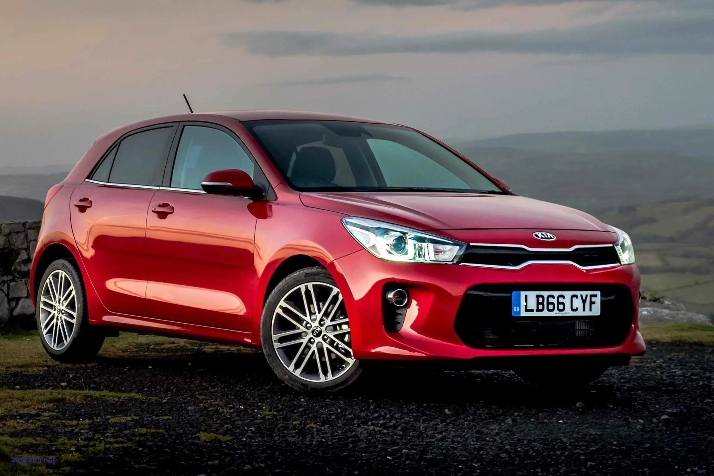 Рио 4 хэтчбек. Kia Rio 2017 Hatchback. Kia Rio 2019. Kia Rio 2019 хэтчбек. Kia Rio 2017 хэтчбек.