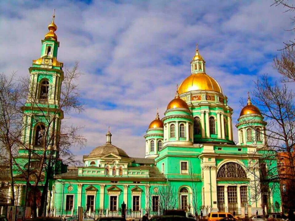 Елоховский храм на бауманской. Какой храм работает. Сообщение о храме. Богоявленский собор елохово. Какой храм работает.