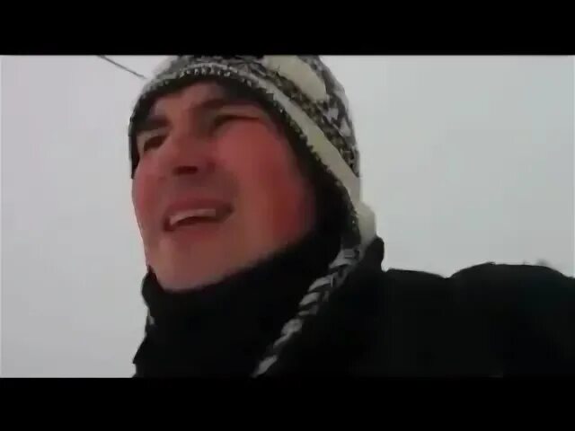 Холодно б