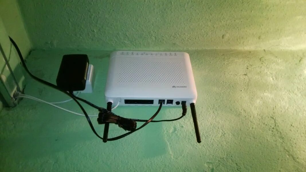 Мтс роутер gpon. Роутер мгтс gpon. wi-fi роутер gpon rt-gm-3. роутер мгтс оптоволокно. роутер мтс оптоволокно.