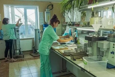 Лаборант на элеваторе