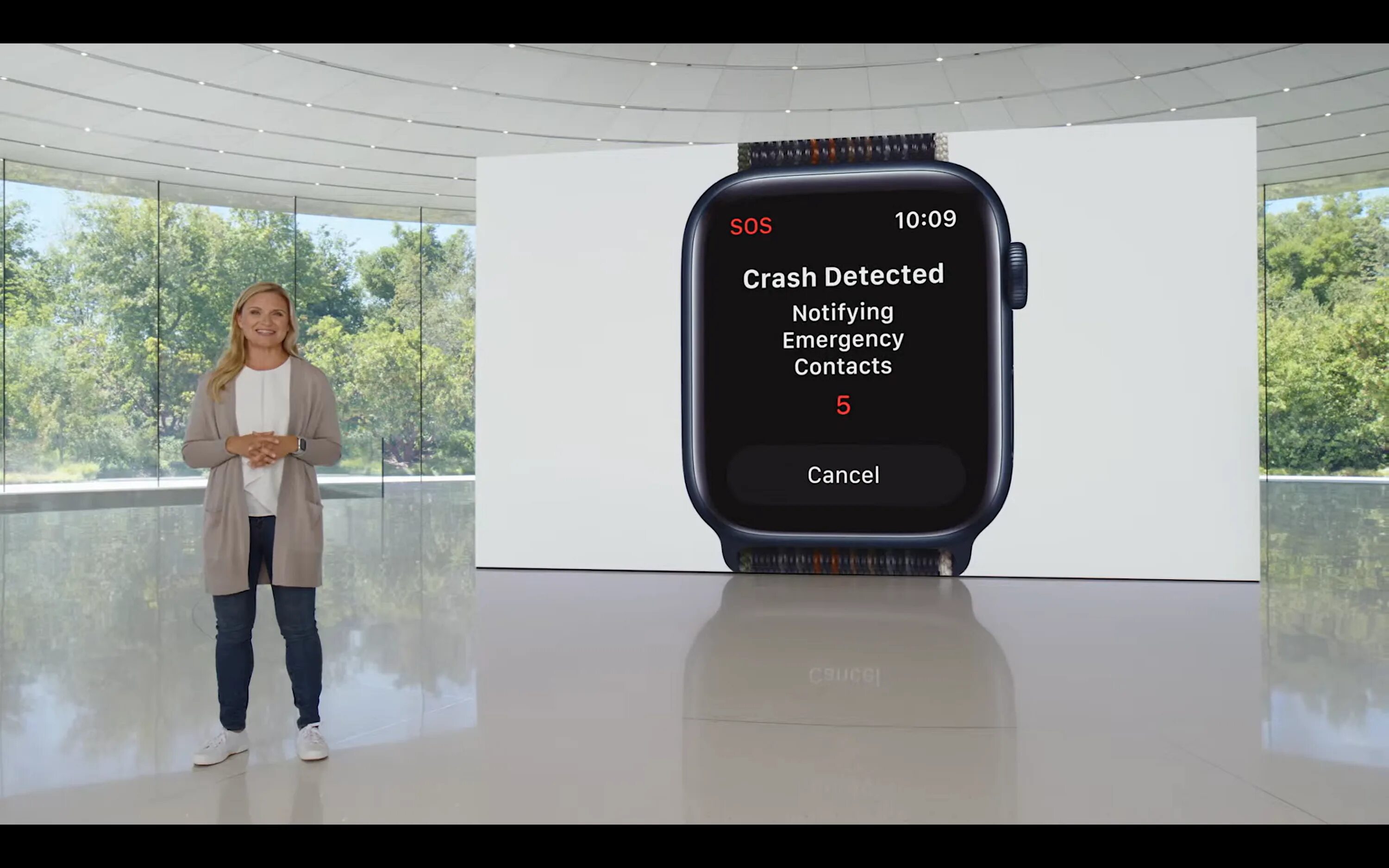 Crash detected. 14 айфон вышел. обновление apple watch se. apple watch показывает высоту. apple crash detection.